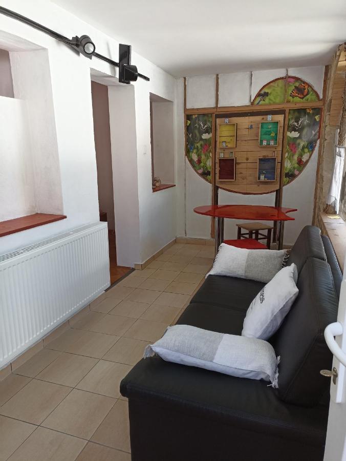 Appartement Uj Vilag à Harkány Extérieur photo